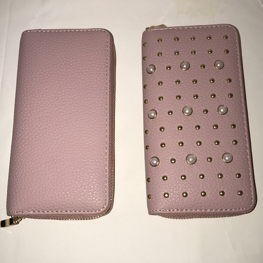 Pearl Stud Wallet- Nwot (New Without Tags ) - image 1